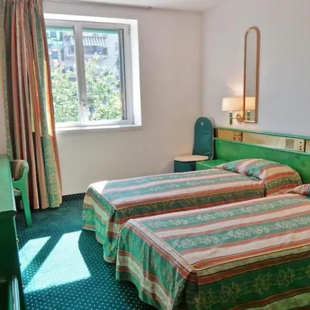 Hotel Lodi Hotel 4*
